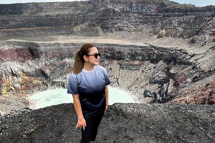 Hiking Expedition to Ilamatepec Volcano