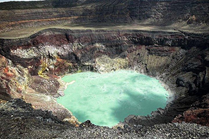 Hiking Expedition to Ilamatepec Volcano