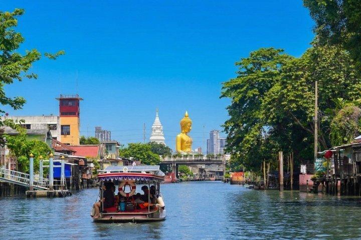 Bangkok Local Canal Cruise & Artist Village in barca EV