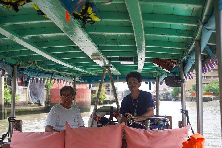 Bangkok Local Canal Cruise & Artist Village in barca EV