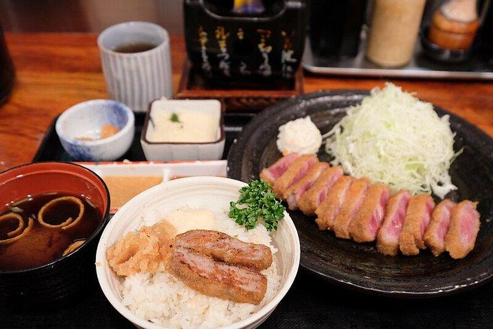プライベート東京アニメツアー：秋葉原、中野ブロードウェイ＆お台場