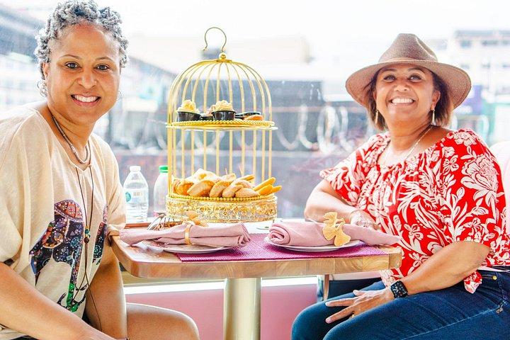 Unique City Tour with Rum and Chocolate Tasting