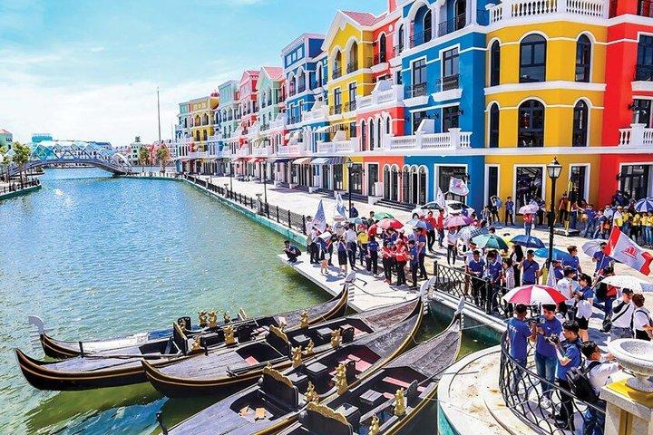 Discover VinWonders and Grand World Phu Quoc Day Tour
