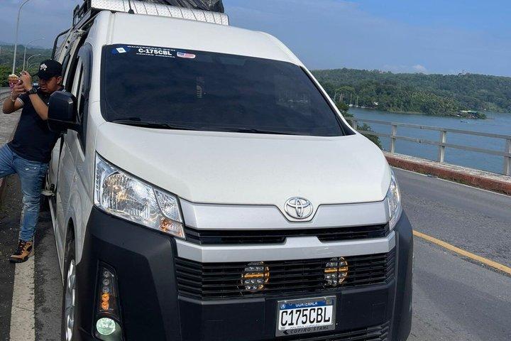 Shuttle von Guatemala-Stadt nach Panajachel