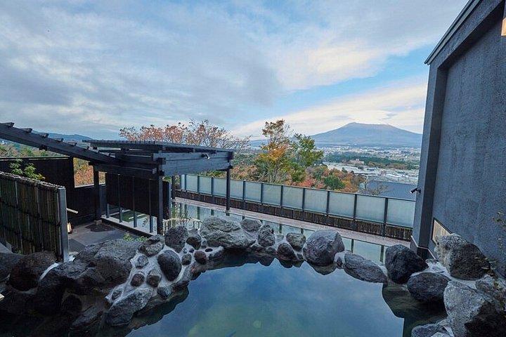 プライベート富士ツアー：山中湖、御殿場アウトレット＆温泉