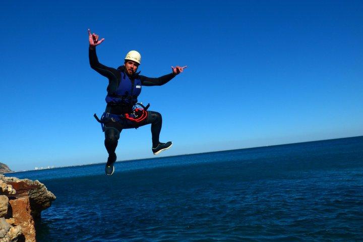 Coasteering bij Portinho da Arrábida
