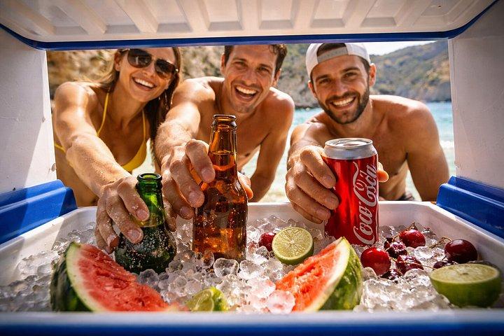 最高のビーチと入り江：パドルサーフィンとシュノーケリング、インストラクターと器材付き。