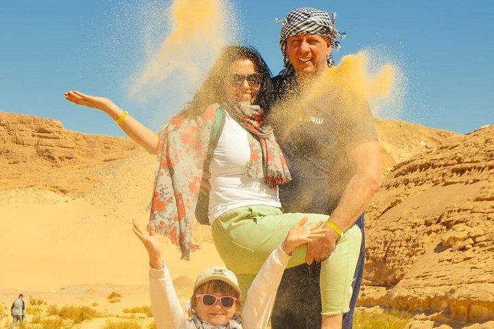 シャーム・エル・シェイク・ジープサファリ～ブルーホール＆ダハブ・キャニオン・アドベンチャー