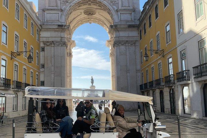 Circuit en tuk-tuk Lisbonne-Belém (4 heures) avec prise en charge gratuite