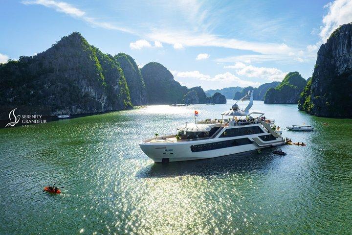 Lan Ha Bay Day Trip com Serenity Grandeur Cruise saindo de Hanói