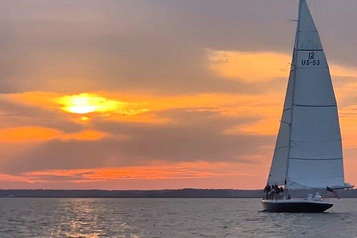 Private Hilton Head Sunset Dolphin Cruise Tour – Groups (7–15)