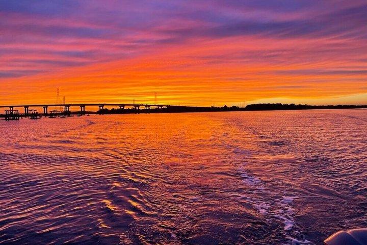 Private Hilton Head Sunset Dolphin Cruise Tour – Groups (7–15)