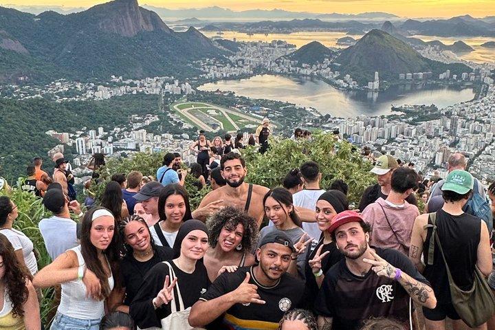 Hotéis em Morro Dois Irmãos