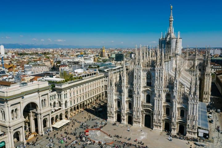 Milan Rooftop Views & Galleria Vittorio Emanuele Terraces Ticket