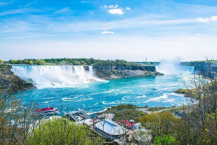 Niagara Falls from Scarborough Private Tour