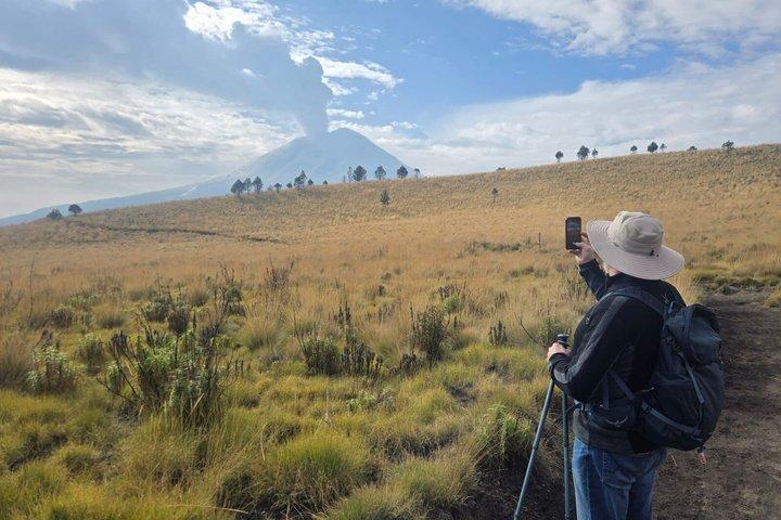 Iztaccihuatl Volcano Hike from Mexico City