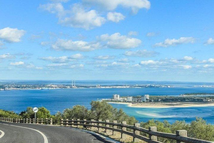 Lisbon Private Transfer By Toptour ポルトガル