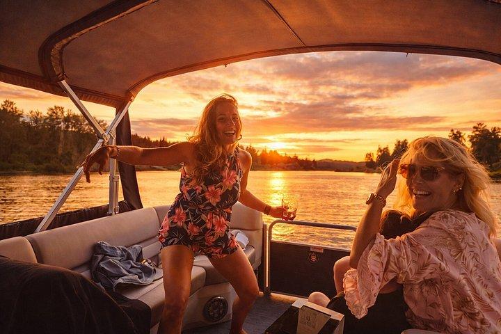 2-Hour Sunset River Cruise - Portland, Oregon