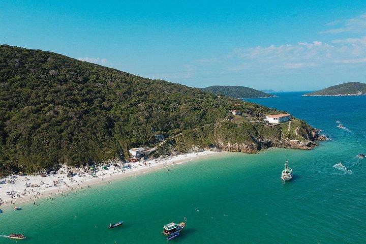 アライアル・ド・カボ日帰り旅行（リオデジャネイロ発 ） ： ボートツアー＆ビーチ