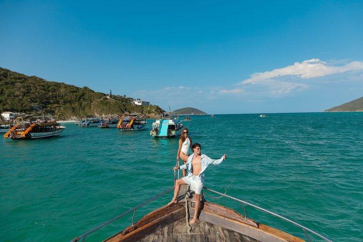 アライアル・ド・カボ日帰り旅行（リオデジャネイロ発 ） ： ボートツアー＆ビーチ