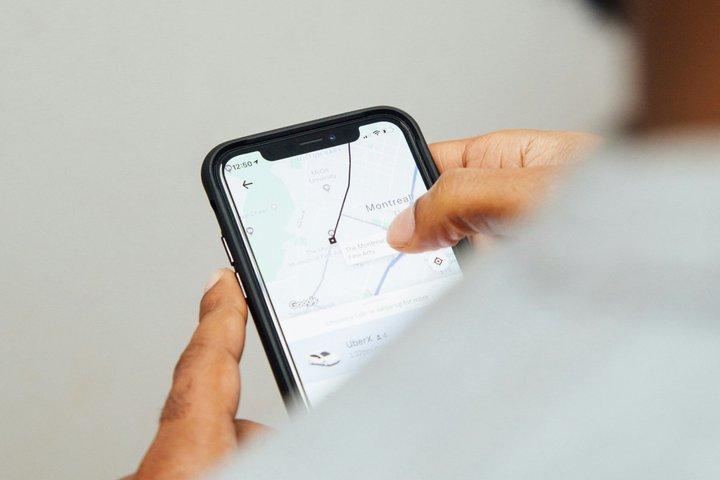 荷物制限なしのサントリーニエクスプレスプライベート送迎