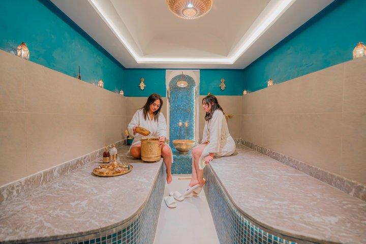 Marrakech: Traditional Moroccan steam room