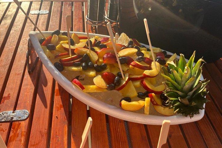 4h boat excursion between Monopoli and Polignano with lunch
