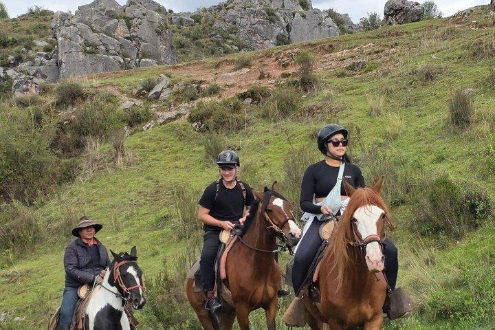 Reittour in Cusco zum Tempel des Mondes & versteckte Tempel