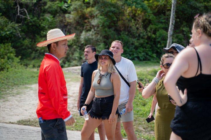 Privata Phuket höjdpunkter med etiska elefant besök