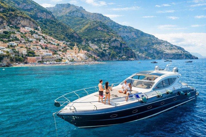 Eksklusiv privat luksus yacht tur Amalfikysten - All Inclusive