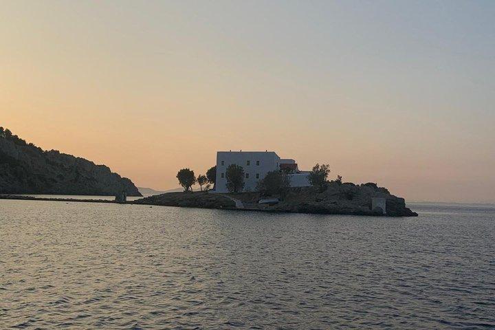 Symi zonsondergang en avondboot ervaring