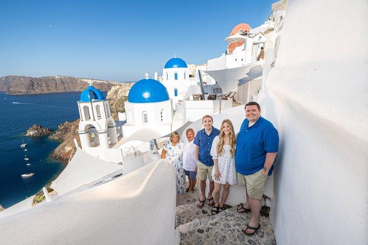 Santorin : Location de voiture privée et chauffeur avec itinéraire flexible