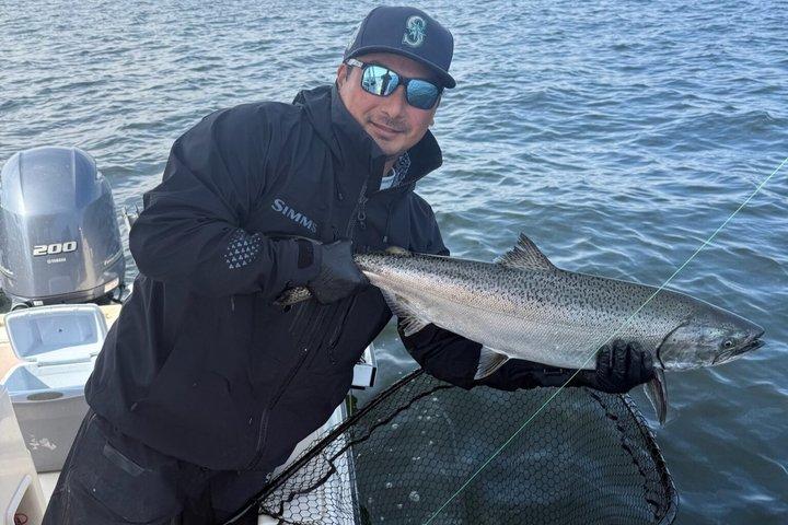 Privé First Light Morning Salmon Charter