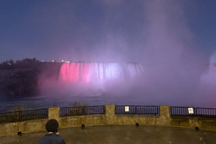 ナイアガラの滝アメリカ : ゴースト・モブ・アンド・クライム・ツアー 霧と狂気
