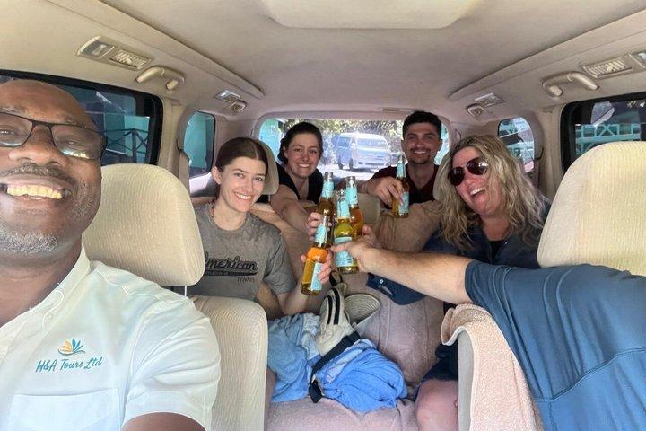 Privévervoer van/naar de luchthaven van St. Lucia (UVF) – rondreis
