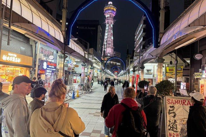 Osaka Kickstart: Hotspots & Hidden Gems Tour (em inglês)