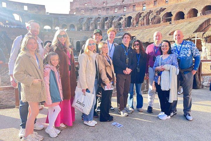 ROME:Colosseum Express guide Tour - Private / small group
