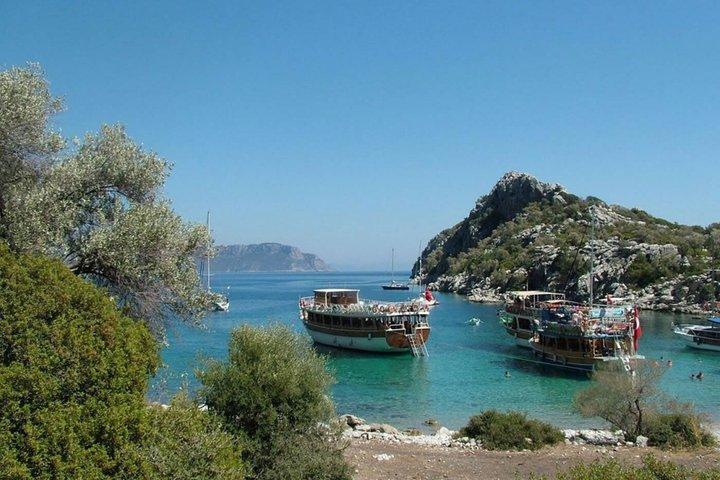 Kuşadası Full-Day Aegean Boat Adventure
