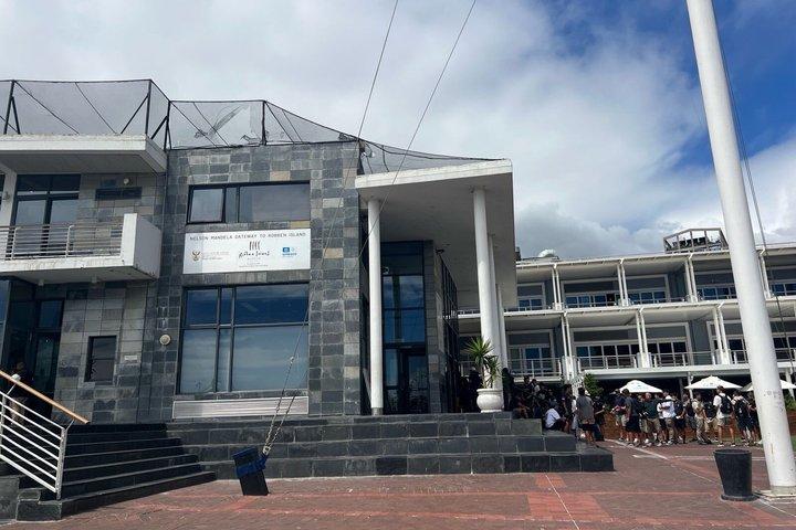 Robben Island Historic Tour Guided and Pre booked from Cape Town