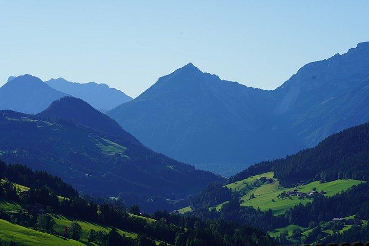 オーストリアアルプスとトラッツベルク城の隠れた名所