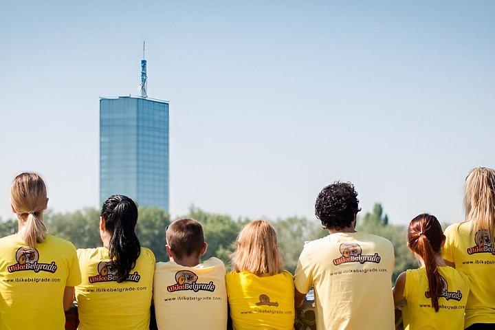 ベオグラード市内中心部プライベートバイクツアーすべてのハイライトとその他
