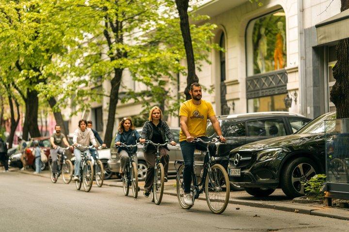 ベオグラード市内中心部プライベートバイクツアーすべてのハイライトとその他