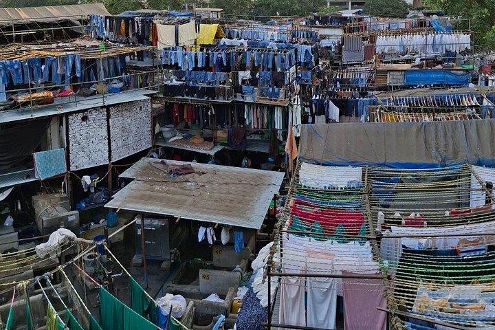 Tour privato di Mumbai con auto e Guida