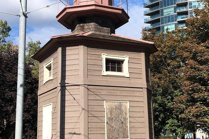 Toronto Fort York Area Self Guided Walking Tour with Challenges