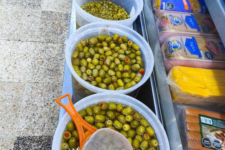 Tour gastronômico pelas ruas de Lima: Experimente a melhor comida de rua peruana