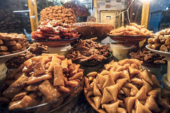マラケシュ・フーディー・ウォーキングツアー：モロッコ料理を味わう