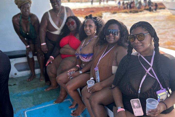 Hip hip Party Boat Experience con trasporto affidabile