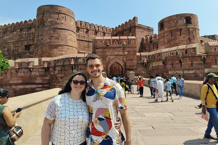 タージマハル日の出と日没：デリー発アグラ泊旅行