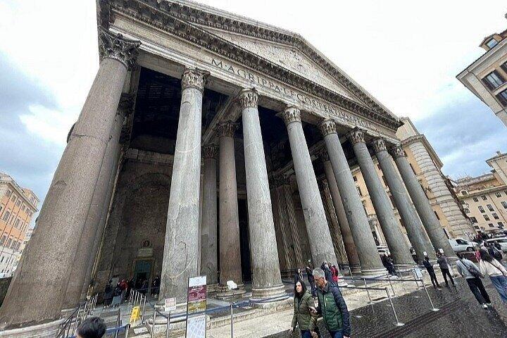 Pantheon Rome Timed Entry Ticket and optional Minerva