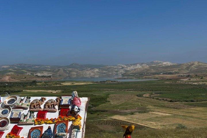フェズ発ヴォルビリス、ムーレイ・イドリス、メクネスへの日帰り旅行